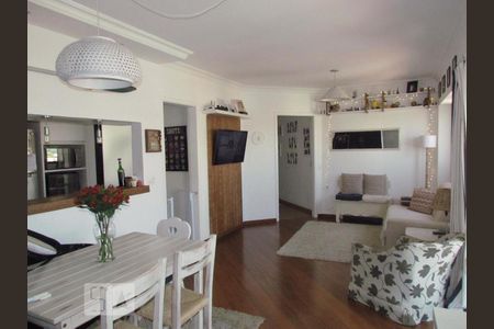 Apartamento à venda com 94m², 3 quartos e 2 vagas Apartamento à venda com 94m², 3 quartos e 2 vagasSala