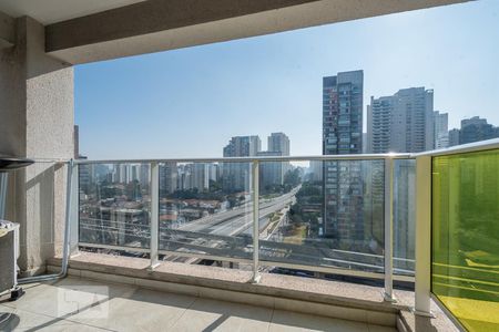 Varanda de kitnet/studio para alugar com 1 quarto, 38m² em Brooklin Paulista, São Paulo