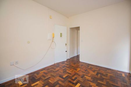 Sala  de apartamento à venda com 1 quarto, 36m² em Navegantes, Porto Alegre