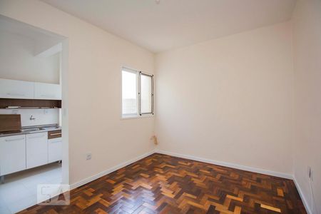 Sala  de apartamento à venda com 1 quarto, 36m² em Navegantes, Porto Alegre