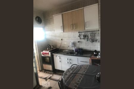 Apartamento à venda com 97m², 2 quartos e sem vaga Apartamento à venda com 97m², 2 quartos e sem vagaCozinha
