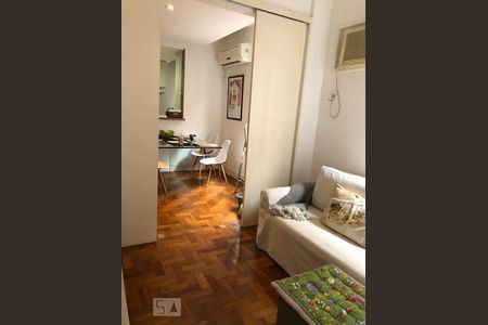 Apartamento à venda com 60m², 2 quartos e 1 vagaSala