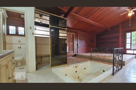 Casa de condomínio para alugar com 480m², 3 quartos e 4 vagasSuíte / Toilet - Sauna - Jacuzzi