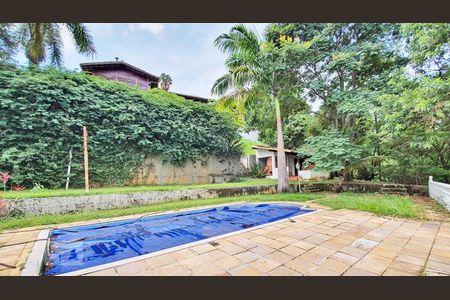 Casa de condomínio para alugar com 480m², 3 quartos e 4 vagasPiscina