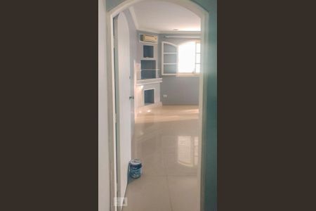 Casa à venda com 230m², 4 quartos e 2 vagas Casa à venda com 230m², 4 quartos e 2 vagasQuarto 1