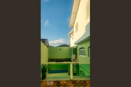 Quintal e Piscina  de casa à venda com 4 quartos, 230m² em Parque Marajoara, Santo André