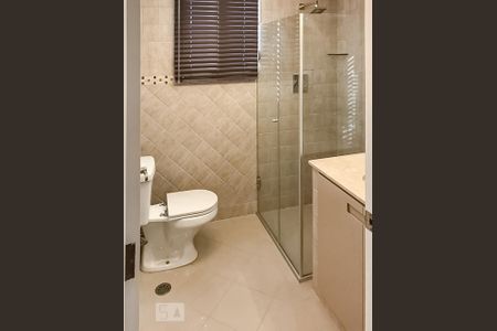 Apartamento à venda com 168m², 3 quartos e 2 vagas Apartamento à venda com 168m², 3 quartos e 2 vagasBanheiro da suíte