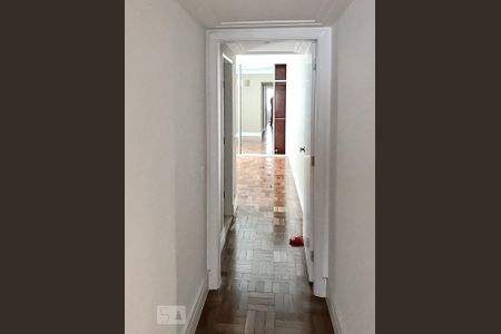 Apartamento à venda com 168m², 3 quartos e 2 vagas Apartamento à venda com 168m², 3 quartos e 2 vagasTerceiro dormitório
