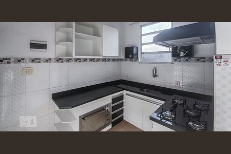Apartamento à venda com 54m², 1 quarto e sem vagaCozinha