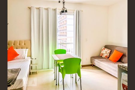 Kitnet de kitnet/studio para alugar com 1 quarto, 30m² em Liberdade, São Paulo