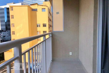 Varanda de kitnet/studio para alugar com 1 quarto, 30m² em Liberdade, São Paulo