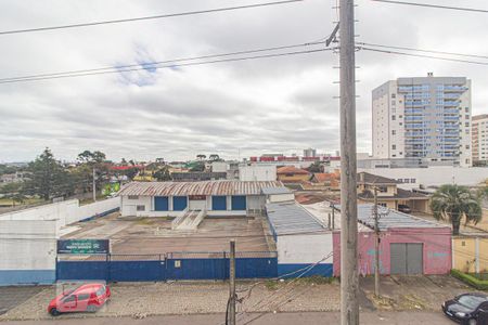 Vista do Quarto 1 de apartamento para alugar com 1 quarto, 50m² em Novo Mundo, Curitiba