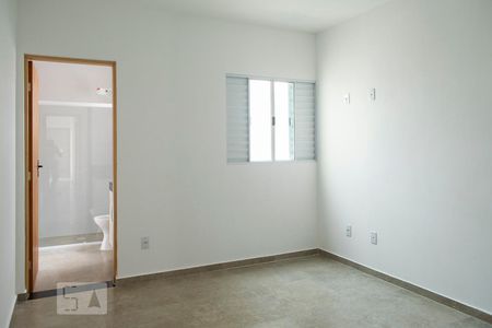 QUARTO 1 SUITE de casa para alugar com 3 quartos, 136m² em Vila Primavera, São Paulo