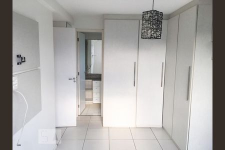 Apartamento para alugar com 136m², 3 quartos e 2 vagasQuarto 2 - Suíte