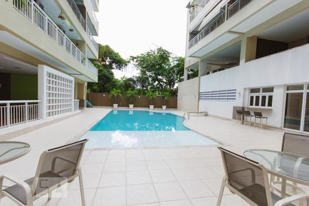 Apartamento para alugar com 136m², 3 quartos e 2 vagasPiscina