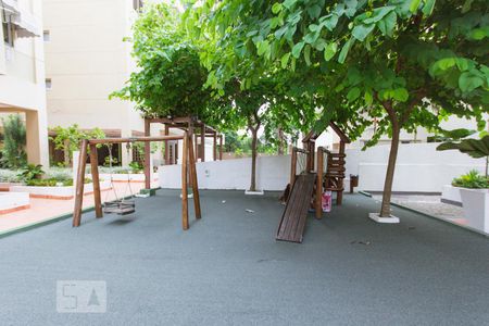 Apartamento para alugar com 136m², 3 quartos e 2 vagasPlayground