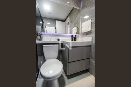 Apartamento à venda com 79m², 3 quartos e 2 vagasBanheiro