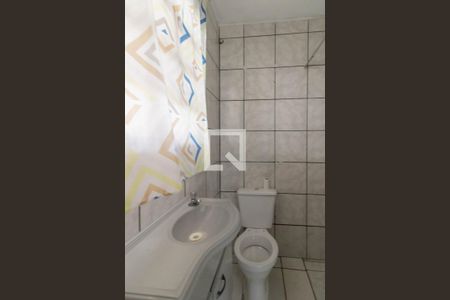 Banheiro de casa para alugar com 1 quarto, 40m² em Vila Capitão Rabelo, Guarulhos