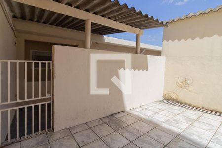 Casa para alugar com 40m², 1 quarto e sem vagaEntrada