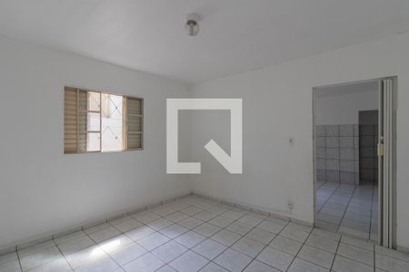 Quarto de casa para alugar com 1 quarto, 40m² em Vila Capitão Rabelo, Guarulhos