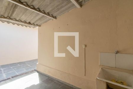 Casa para alugar com 40m², 1 quarto e sem vagaÁrea de Serviço