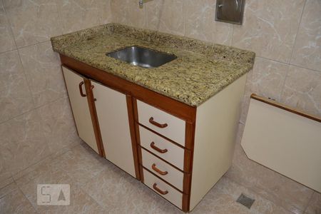 Cozinha de apartamento para alugar com 1 quarto, 42m² em Glória, Rio de Janeiro
