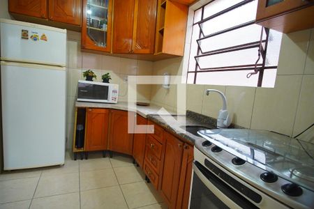 Casa à venda com 144m², 4 quartos e 4 vagasCozinha