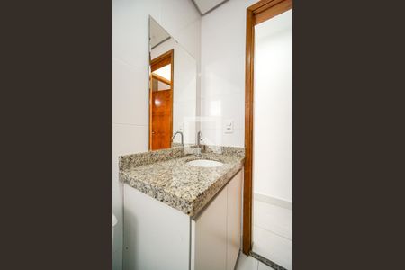 Banheiro de apartamento para alugar com 1 quarto, 38m² em Chácara Califórnia, São Paulo