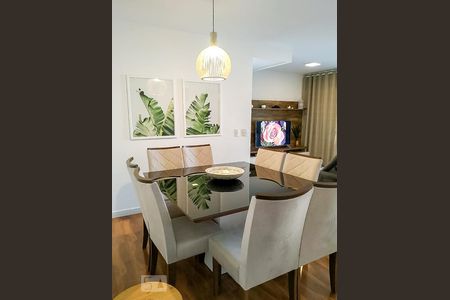 Sala de apartamento para alugar com 3 quartos, 100m² em Jardim Flor da Montanha, Guarulhos