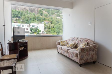 Sala de apartamento para alugar com 2 quartos, 90m² em Tijuca, Rio de Janeiro