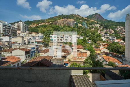 Quarto 1 Vista de apartamento para alugar com 2 quartos, 92m² em Tijuca, Rio de Janeiro