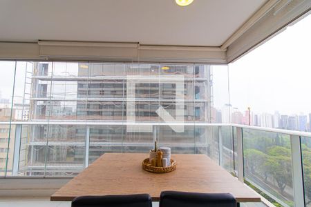 Apartamento para alugar com 44m², 1 quarto e 1 vaga Apartamento para alugar com 44m², 1 quarto e 1 vagaVaranda