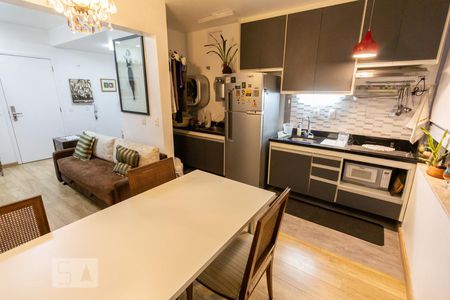 Cozinah de apartamento à venda com 1 quarto, 44m² em Água Branca, São Paulo