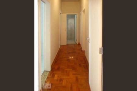 Corredor de apartamento à venda com 2 quartos, 137m² em Cerqueira César, São Paulo