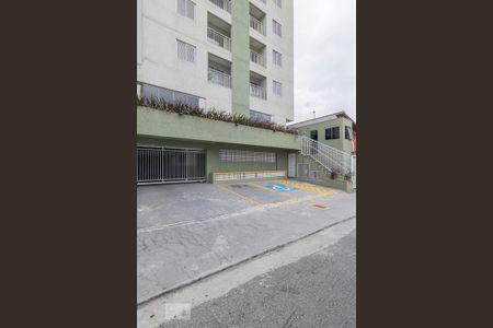 Apartamento para alugar com 52m², 2 quartos e 1 vaga Apartamento para alugar com 52m², 2 quartos e 1 vagaFachada