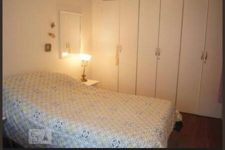 Apartamento à venda com 65m², 2 quartos e 1 vagaQuarto 02