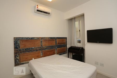 Sala/Quarto de apartamento à venda com 1 quarto, 22m² em Copacabana, Rio de Janeiro