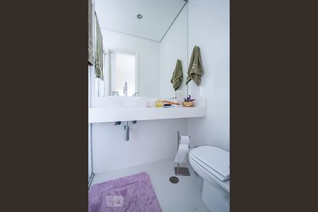 Apartamento para alugar com 340m², 3 quartos e 4 vagasBanheiro da suíte 2