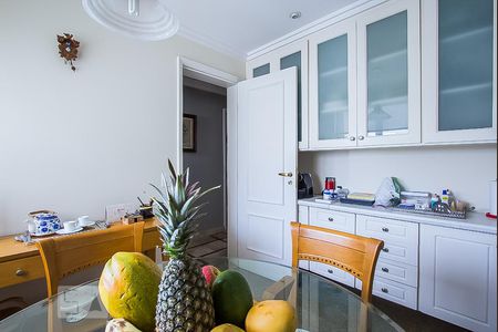 Apartamento para alugar com 340m², 3 quartos e 4 vagasCopa