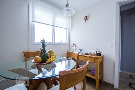 Apartamento para alugar com 340m², 3 quartos e 4 vagasCopa