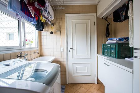 Apartamento para alugar com 340m², 3 quartos e 4 vagasÁrea de serviço