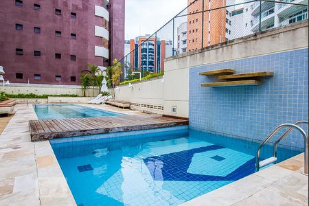 Apartamento para alugar com 340m², 3 quartos e 4 vagasÁrea comum - Piscina