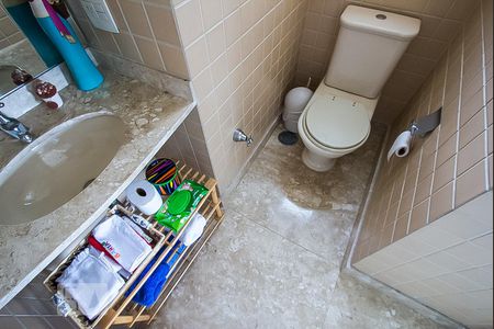 Apartamento para alugar com 340m², 3 quartos e 4 vagasBanheiro na cobertura