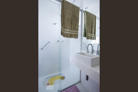 Apartamento para alugar com 340m², 3 quartos e 4 vagasBanheiro da suíte 2