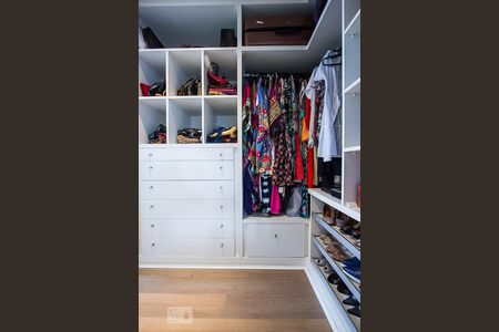 Apartamento para alugar com 340m², 3 quartos e 4 vagasCloset da suíte 3