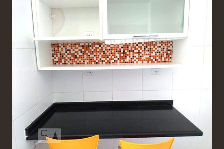 Cozinha de apartamento para alugar com 2 quartos, 60m² em Vila Campestre, São Paulo