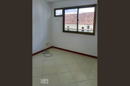 Apartamento à venda com 84m², 2 quartos e 2 vagasQuarto