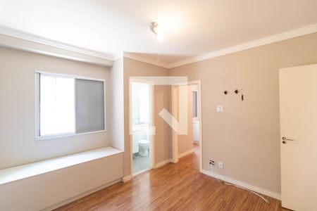 Apartamento à venda com 80m², 3 quartos e 2 vagasSuíte