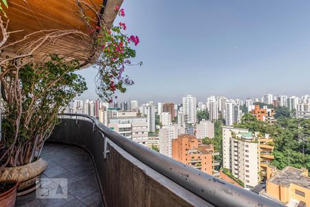 Varanda de apartamento à venda com 4 quartos, 220m² em Jardim Ampliação, São Paulo