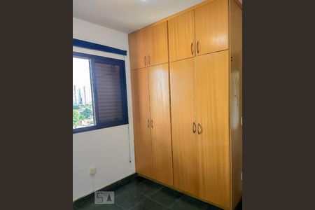 Apartamento à venda com 70m², 2 quartos e 1 vagaQuarto